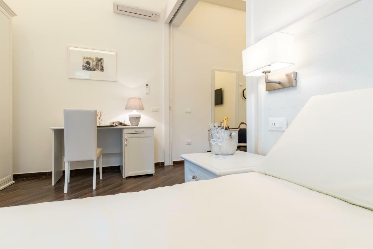 Suites Sorrento Elegance Exterior photo